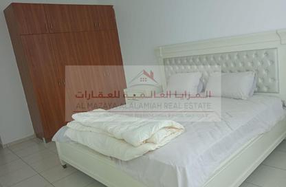 Apartment - 1 - 2 for rent in Palm Tower 1 - Palm Towers - Al Majaz - Sharjah