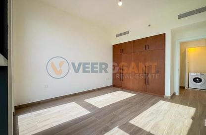 Apartment - 2 Bedrooms - 2 Bathrooms for rent in The Hamilton - Town Square - Dubai