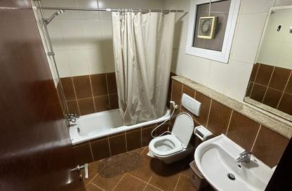 Apartment - 1 Bedroom - 2 Bathrooms for sale in Canal Star Tower - Al Majaz 3 - Al Majaz - Sharjah