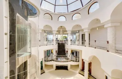 Villa for rent in Sector E - Emirates Hills - Dubai Villa for rent in Sector E - Emirates Hills - Dubai