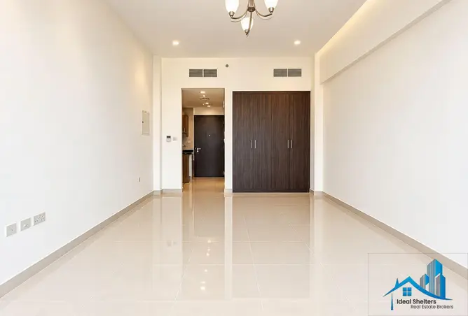 151942567 - Property Image 2