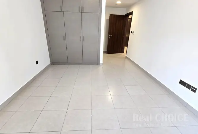 152853740 - Property Image 2