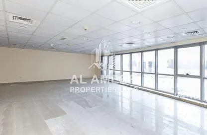 Office Space - Studio - 1 Bathroom for rent in Sheikha Noor Tower - Barsha Heights (Tecom) - Dubai