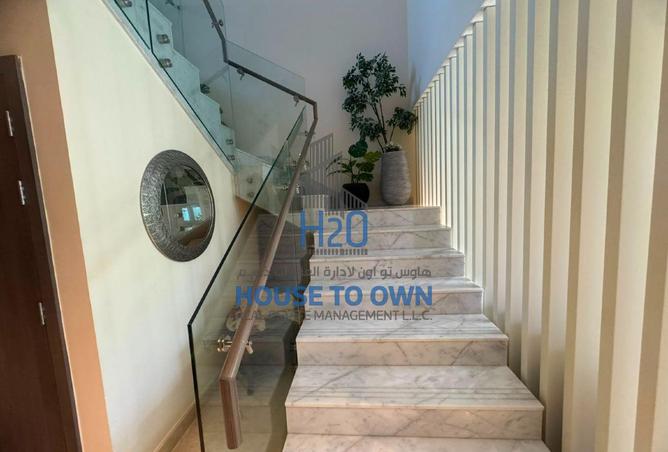 103700456 - Property Image 3