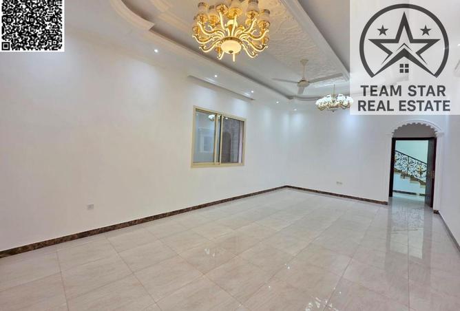 72305490 - Property Image 2