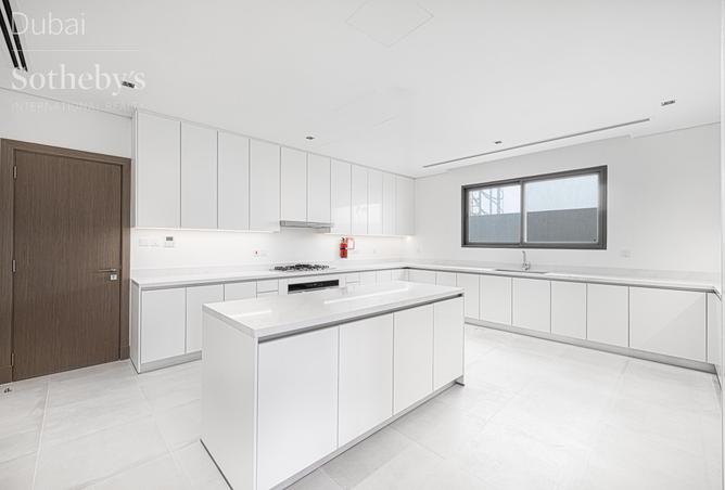 16007021 - Property Image 3