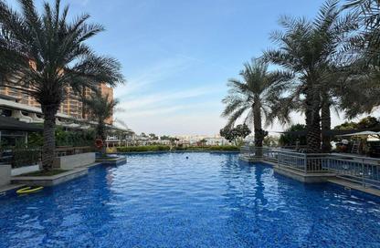 Apartment - 2 Bedrooms - 4 Bathrooms for sale in Al Msalli - Shoreline Apartments - Palm Jumeirah - Dubai