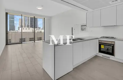 شقة - 3 غرف نوم - 4 حمامات للايجار في لوما بارك فيوز - منطقة 14 - قرية جميرا الدائرية - دبي شقة - 3 غرف نوم - 4 حمامات للايجار في لوما بارك فيوز - منطقة 14 - قرية جميرا الدائرية - دبي