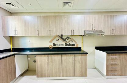 Apartment - 4 - 5 for rent in Ayedh Tower - Al Jaddaf - Dubai Apartment - 4 - 5 for rent in Ayedh Tower - Al Jaddaf - Dubai