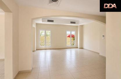 Townhouse - 4 Bedrooms - 4 Bathrooms for rent in Meadows 1 - Meadows - Dubai