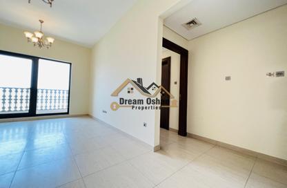 Apartment - 2 Bedrooms - 3 Bathrooms for rent in Yasmeen Building - Al Jaddaf - Dubai