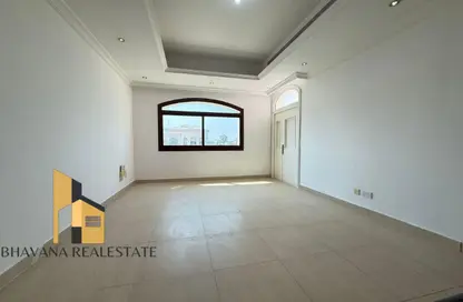 شقة - غرفة نوم - 1 حمام للايجار في فيلات مدينة خليفة آيه - مدينة خليفة أ - مدينة خليفة - أبوظبي