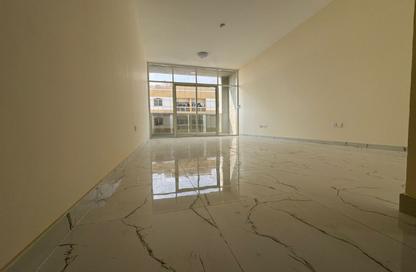 Apartment - 2 - 3 for rent in Al Jurf 3 - Al Jurf - Ajman Apartment - 2 - 3 for rent in Al Jurf 3 - Al Jurf - Ajman