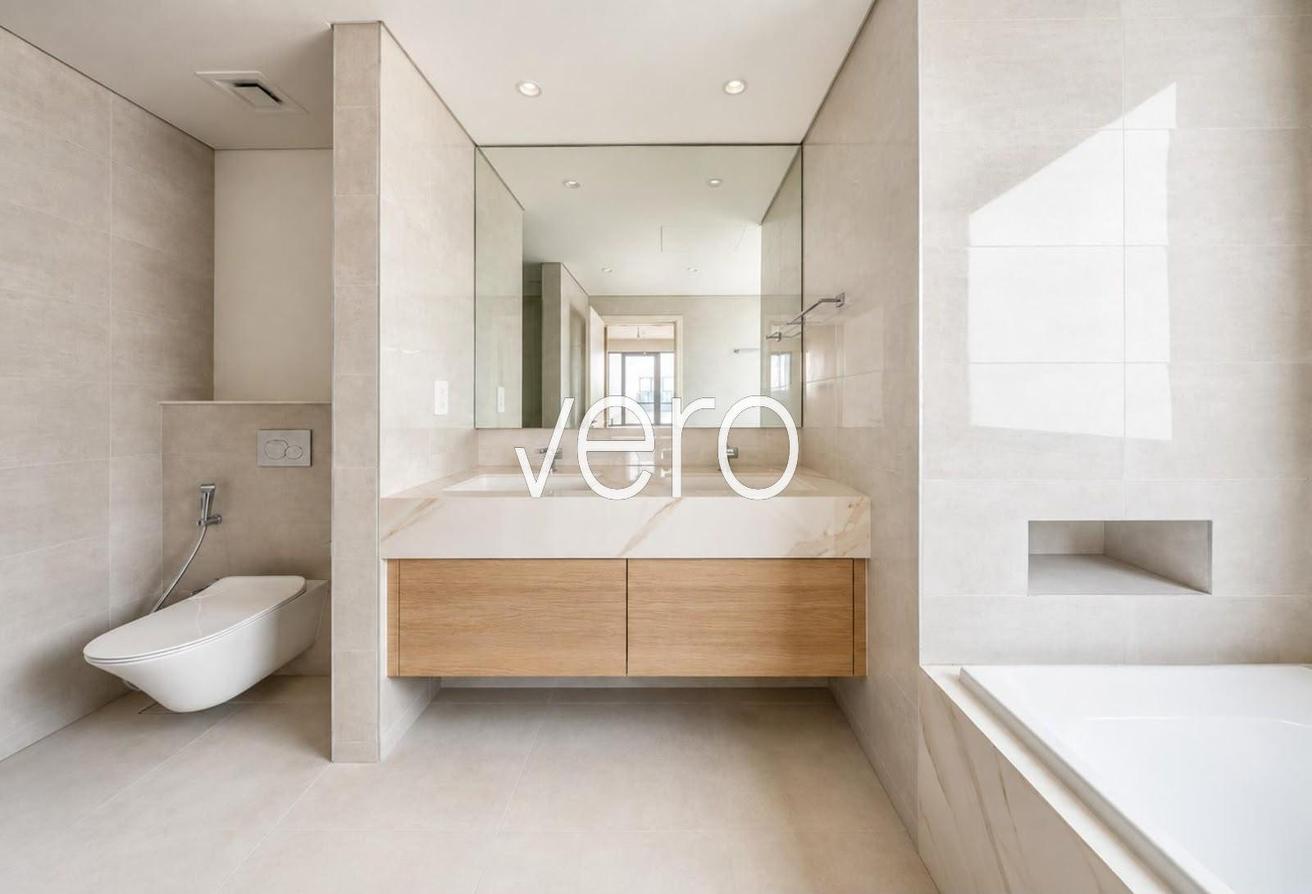 End Unit | Landscaped | Close to the park photo 16