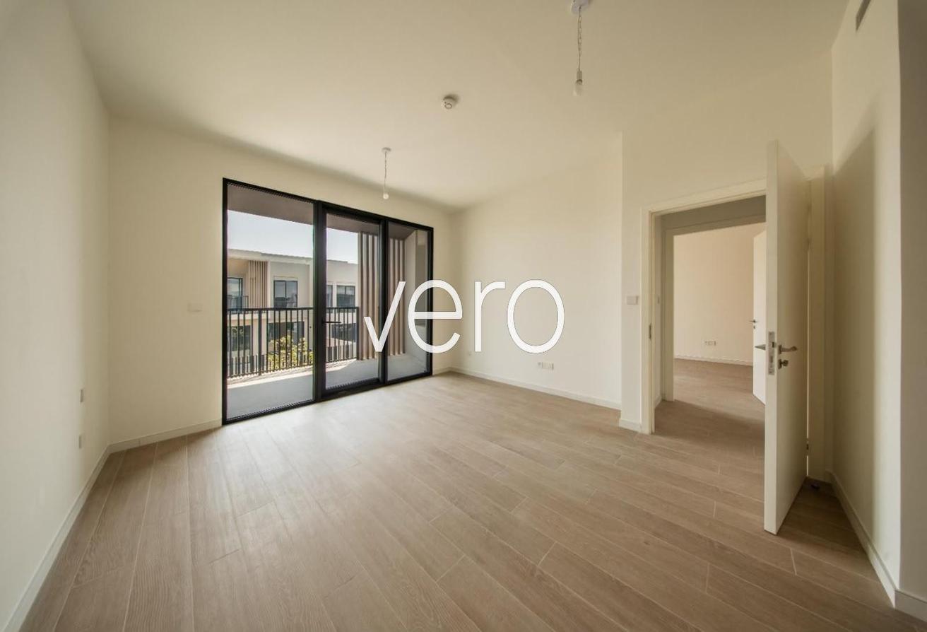 End Unit | Landscaped | Close to the park photo 17