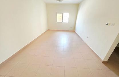Apartment - 2 - 3 for rent in Fire Station Road - Muwaileh - Sharjah Apartment - 2 - 3 for rent in Fire Station Road - Muwaileh - Sharjah