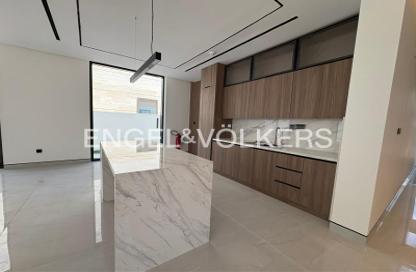 Villa - 5 Bedrooms - 6 Bathrooms for sale in The Pulse - Dubai South (Dubai World Central) - Dubai