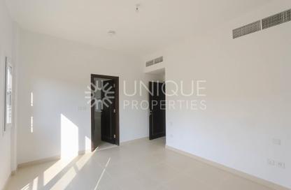 Townhouse - 3 - 4 for rent in Casa Dora - Serena - Dubai