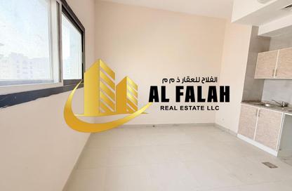 Apartment - Studio - 1 Bathroom for rent in Al Musalla - Al Gharb - Sharjah