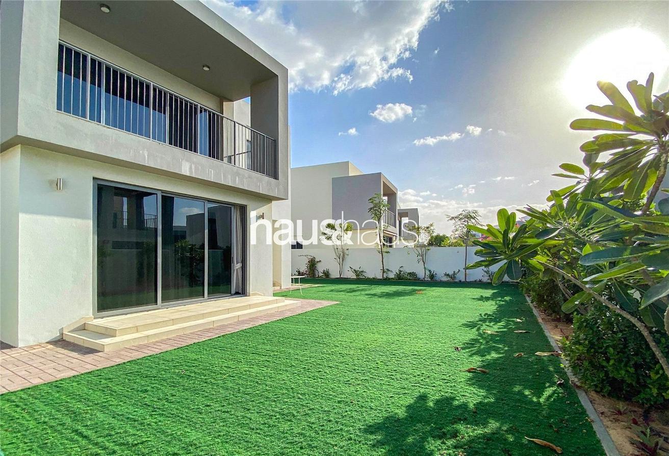 Next to Pool and Gym | 3 Bed + Maids | Huge Plot