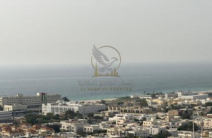 Apartment - 2 Bedrooms - 3 Bathrooms for rent in Al Khan Corniche - Al Khan - Sharjah Apartment - 2 Bedrooms - 3 Bathrooms for rent in Al Khan Corniche - Al Khan - Sharjah
