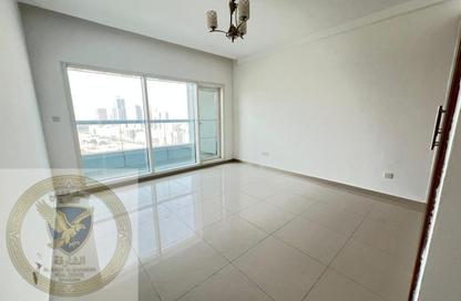 Apartment - 2 Bedrooms - 3 Bathrooms for rent in Al Khan Corniche - Al Khan - Sharjah Apartment - 2 Bedrooms - 3 Bathrooms for rent in Al Khan Corniche - Al Khan - Sharjah