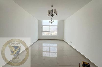 Apartment - 2 Bedrooms - 3 Bathrooms for rent in Al Khan Corniche - Al Khan - Sharjah Apartment - 2 Bedrooms - 3 Bathrooms for rent in Al Khan Corniche - Al Khan - Sharjah