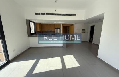 Apartment - 1 Bedroom - 2 Bathrooms for rent in Al Mamsha - Muwaileh - Sharjah