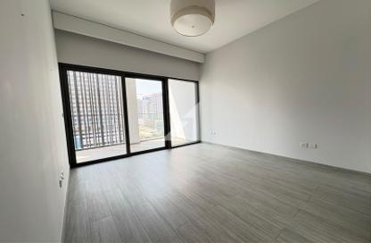 Apartment - 2 - 3 for rent in SOL Avenue - Business Bay - Dubai