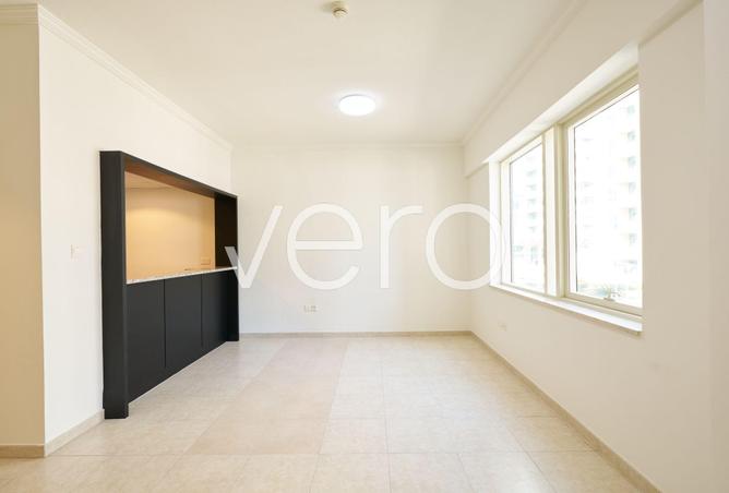 70670611 - Property Image 3