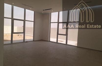 Villa - 4 Bedrooms - 5 Bathrooms for rent in Al Athbah - Wadi Al Amardi - Dubai Villa - 4 Bedrooms - 5 Bathrooms for rent in Al Athbah - Wadi Al Amardi - Dubai
