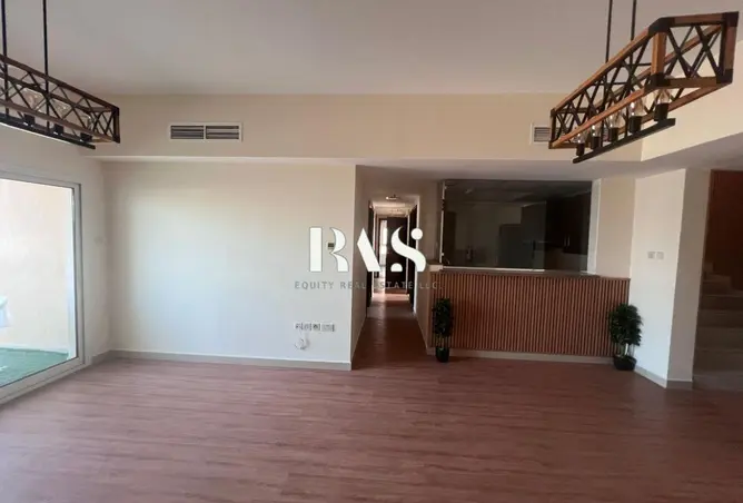166521856 - Property Image 3