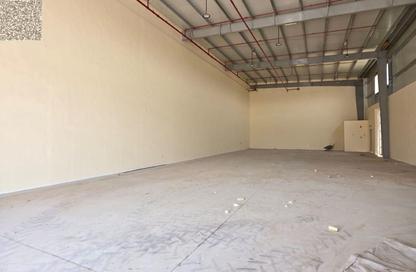 Warehouse - Studio - 1 for rent in Ali Mousa Building - Al Sajaa Industrial - Al Sajaa - Sharjah