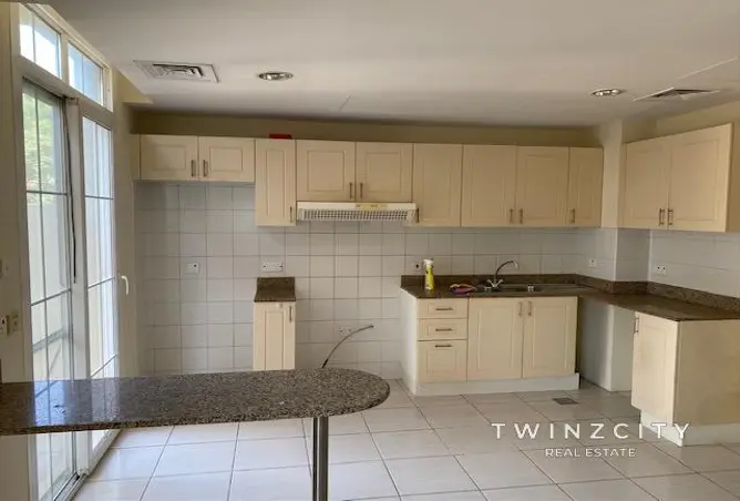 163235257 - Property Image 2
