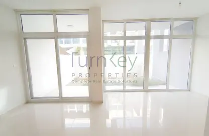 Townhouse - 3 Bedrooms - 3 Bathrooms for rent in Aknan Villas - Vardon - Damac Hills 2 - Dubai