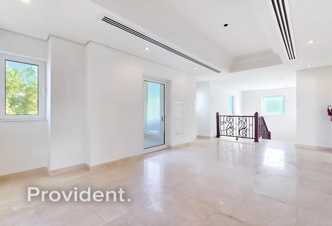 Type A | Corner Unit | Spacious Villa photo 12