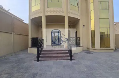 فيلا - 5 غرف نوم - 7 حمامات للبيع في 1 المويهات - المويهات - عجمان