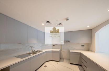 Apartment - 3 Bedrooms - 5 Bathrooms for rent in Jood Residence Plaza - Al Muraqqabat - Deira - Dubai