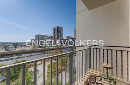 Apartment - 1 Bedroom - 1 Bathroom for sale in Hayat Boulevard 1B - Hayat Boulevard 1 - Hayat Boulevard - Town Square - Dubai