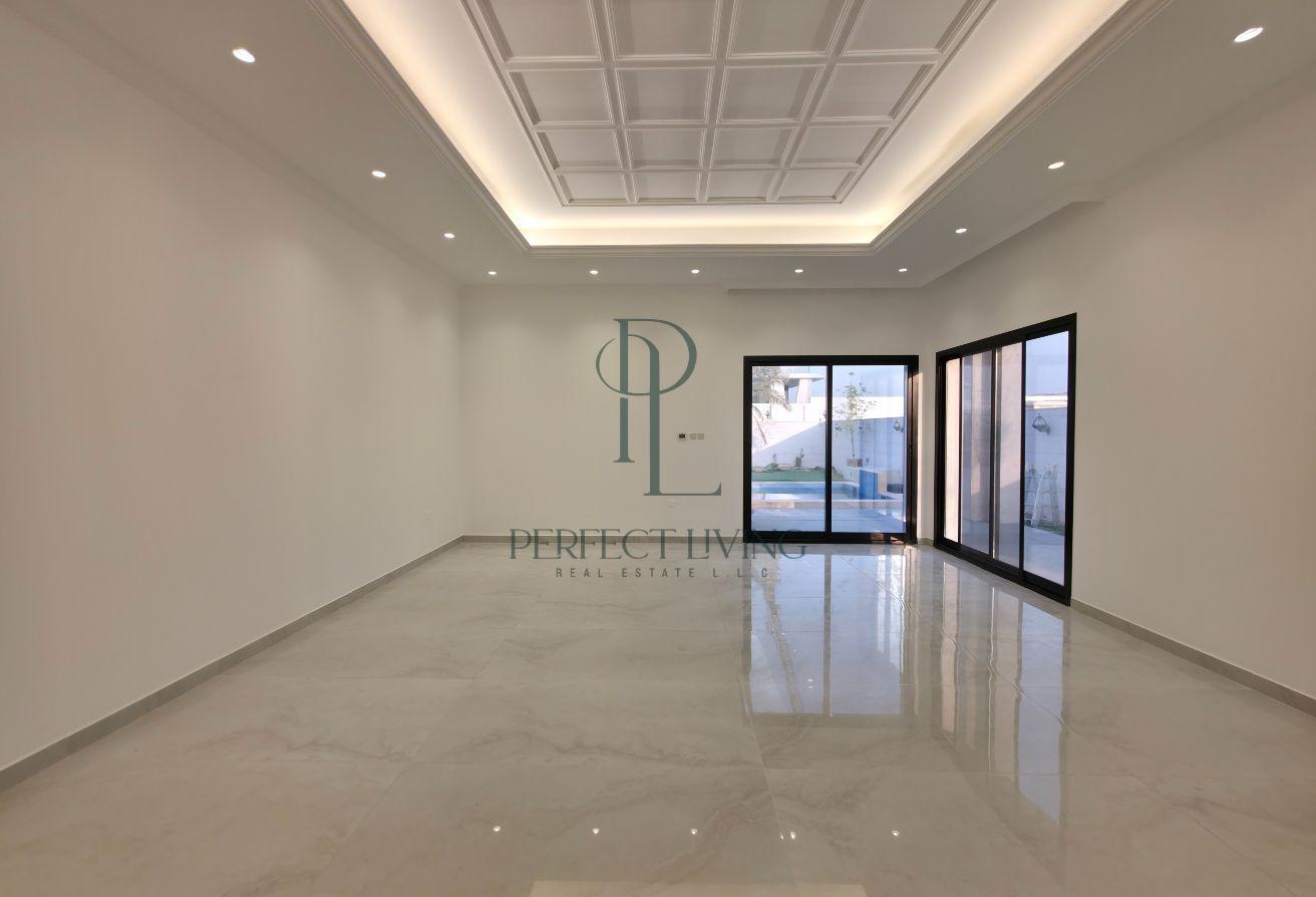 Spacious Villa | Private Pool | Prime Family Home photo 18