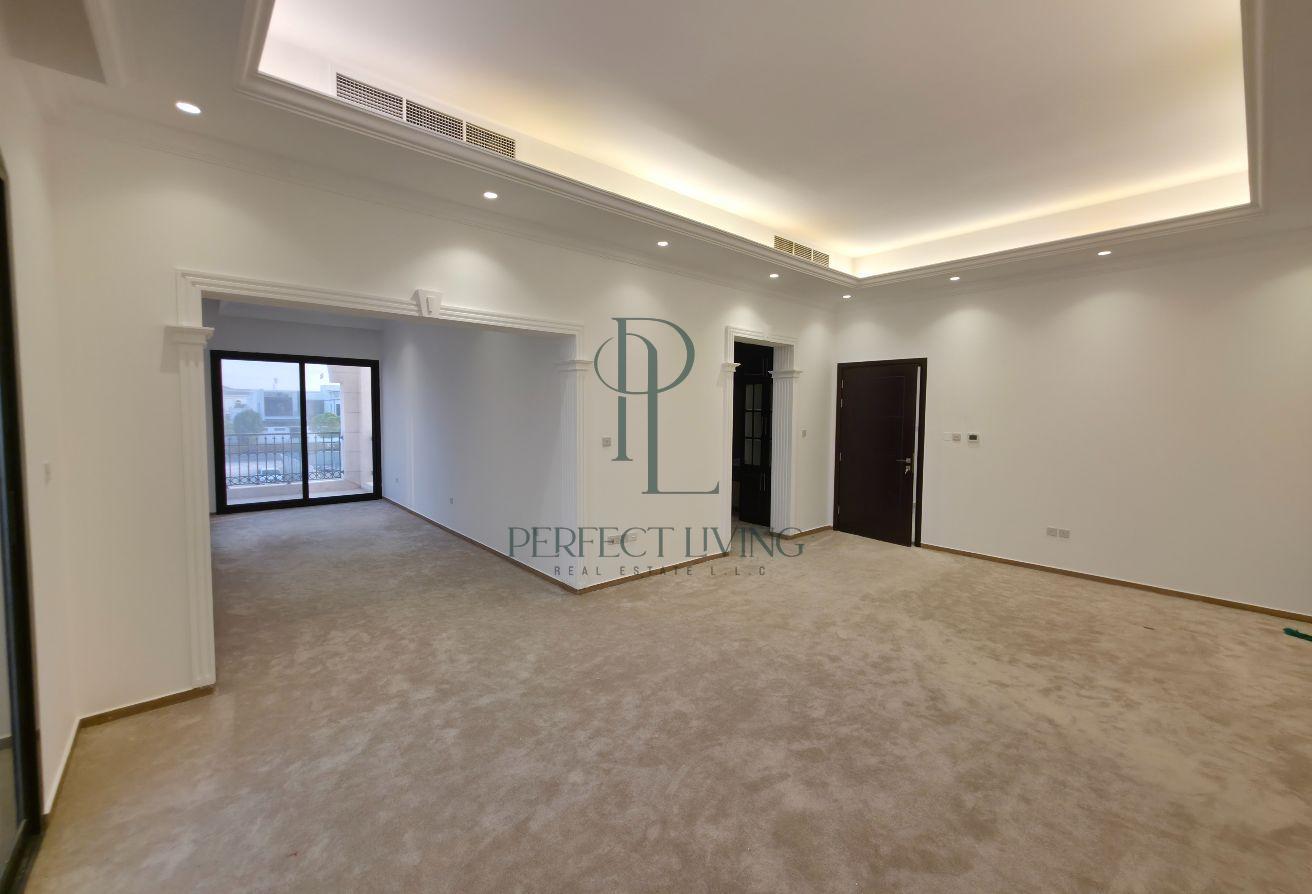 Spacious Villa | Private Pool | Prime Family Home photo 26