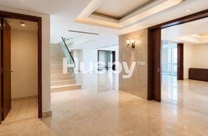 Apartment - 4 Bedrooms - 5 Bathrooms for rent in Marina Residences 1 - Marina Residences - Palm Jumeirah - Dubai