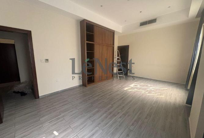 90924050 - Property Image 2