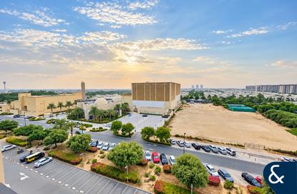 Apartment - 1 - 1 for sale in Hayat Boulevard 1A - Hayat Boulevard 1 - Hayat Boulevard - Town Square - Dubai
