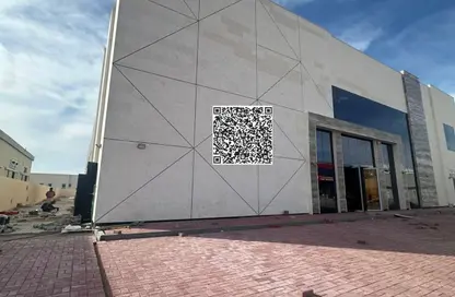 Warehouse - Studio - 3 Bathrooms for rent in Umm Al Thuoob - Umm Al Quwain