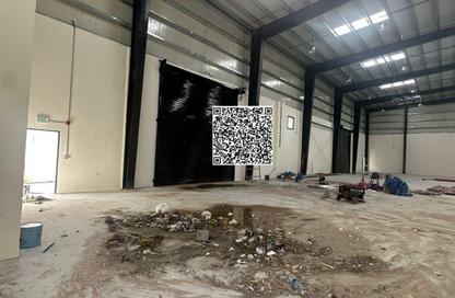 Warehouse - Studio - 3 Bathrooms for rent in Umm Al Thuoob - Umm Al Quwain