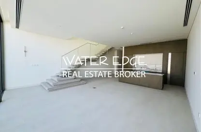 Villa - 3 Bedrooms - 4 Bathrooms for rent in Nad Al Sheba Gardens 2 - Nad Al Sheba Gardens - Nad Al Sheba - Dubai