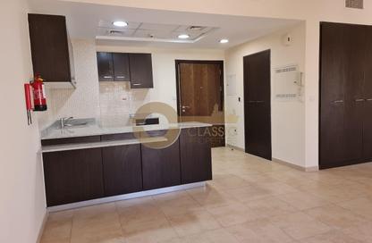 Apartment - Studio - 1 Bathroom for rent in Al Thamam 14 - Al Thamam - Remraam - Dubai Apartment - Studio - 1 Bathroom for rent in Al Thamam 14 - Al Thamam - Remraam - Dubai