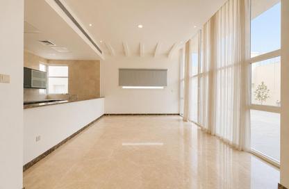 Villa - 5 - 5 for rent in Al Khawaneej - Dubai