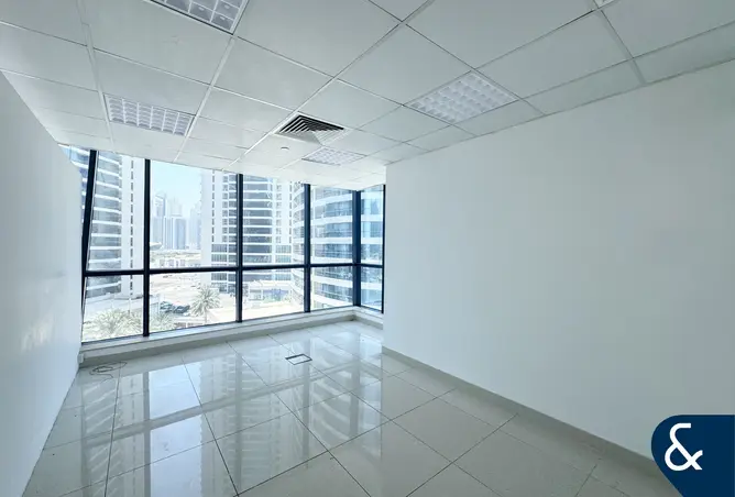 141904141 - Property Image 3